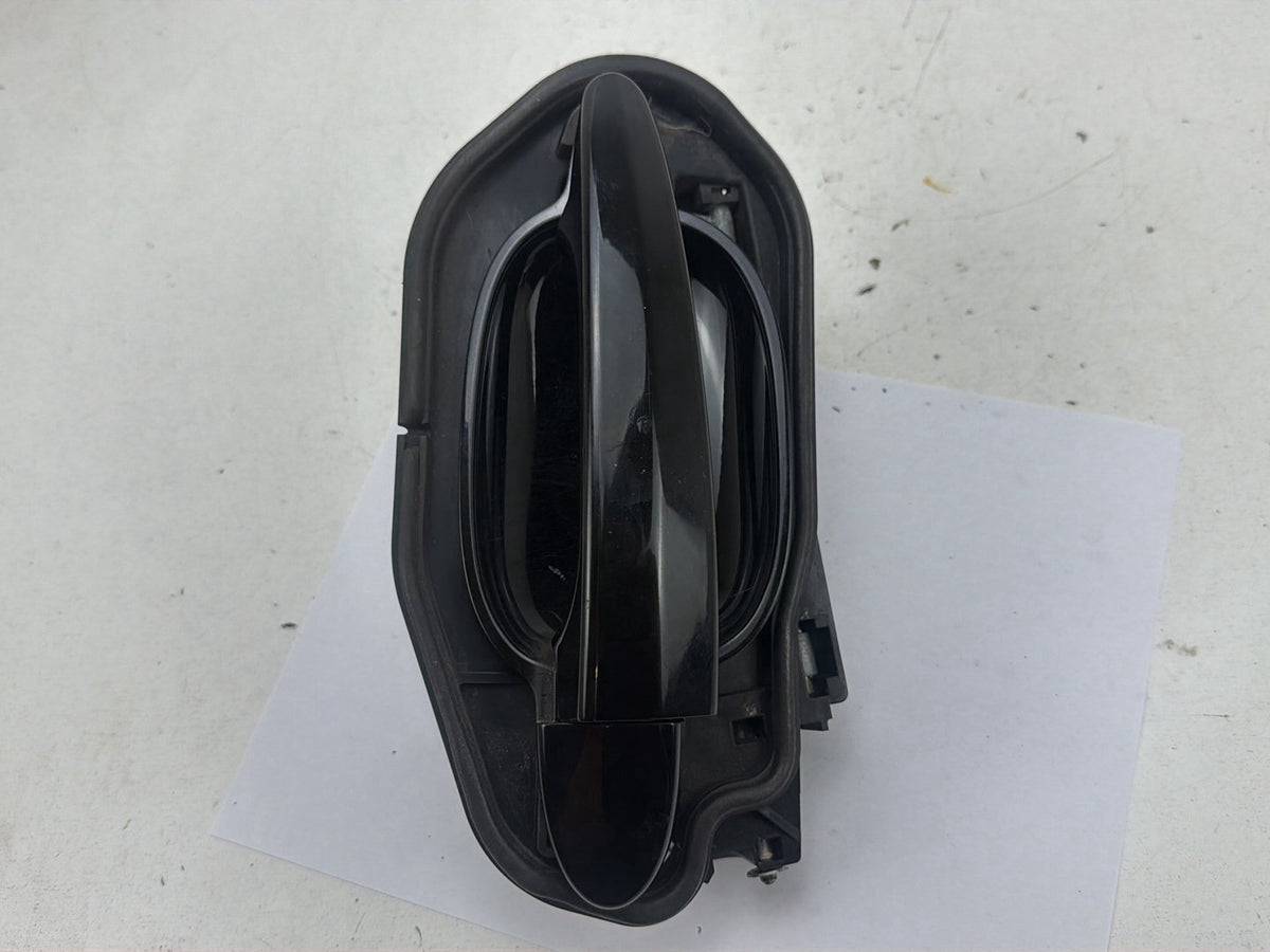 2008-2010 BMW 528i E60 Rear Left Driver Side Exterior Door Handle 7199555 OEM
