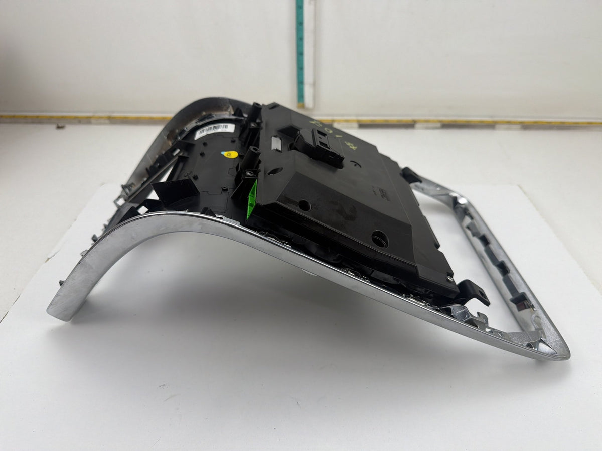 2011-2018 Volvo S60 Dash Climate Control & Audio Radio Control Panel 8632427 OEM