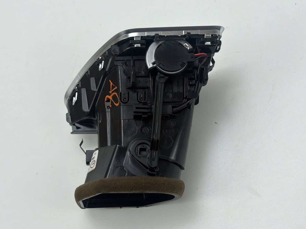 2009-2016 Audi A4 A5 B8 Front Right Passenger Side Dashboard Air Vent OEM