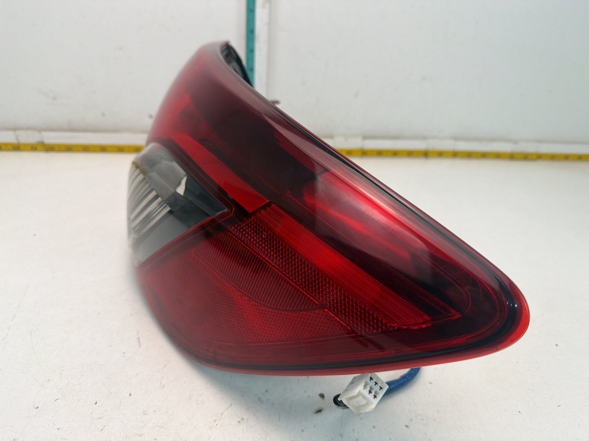 2013-2015 Mazda CX-9 Rear Right Passenger Side Outer Tail Light TK21 51 150 OEM