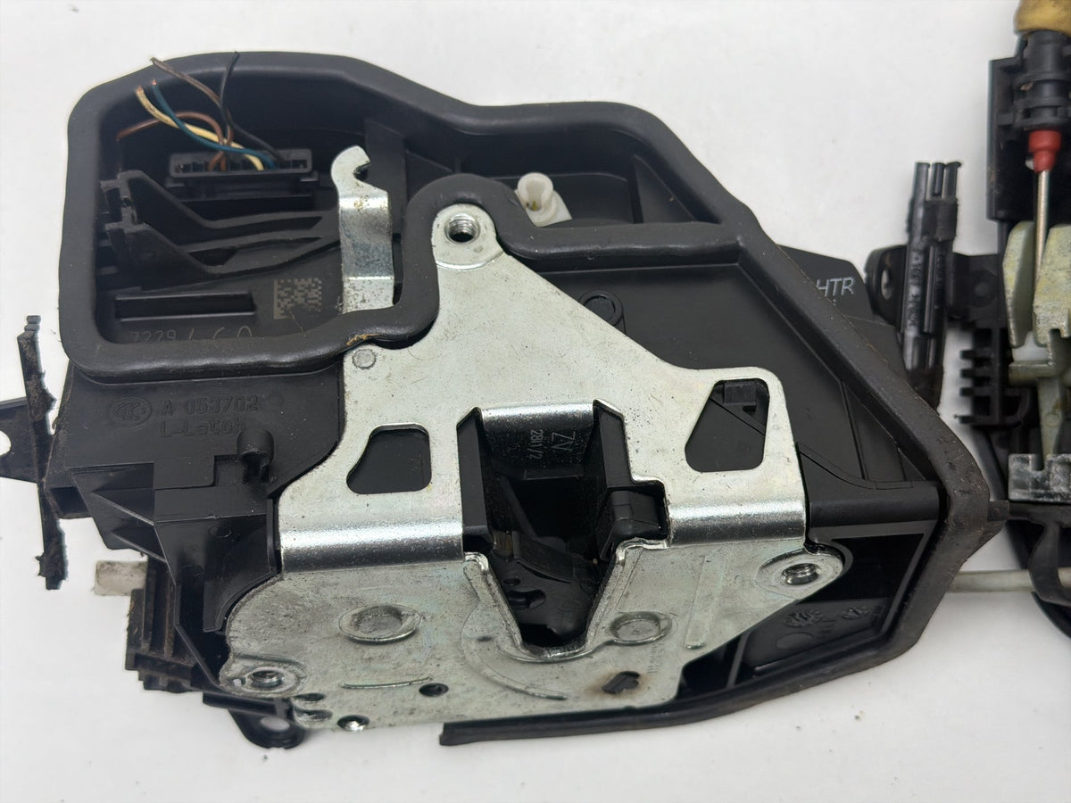 2009-2013 BMW 335i xDrive Rear Right Door Lock Latch Actuator Handle Bracket OEM