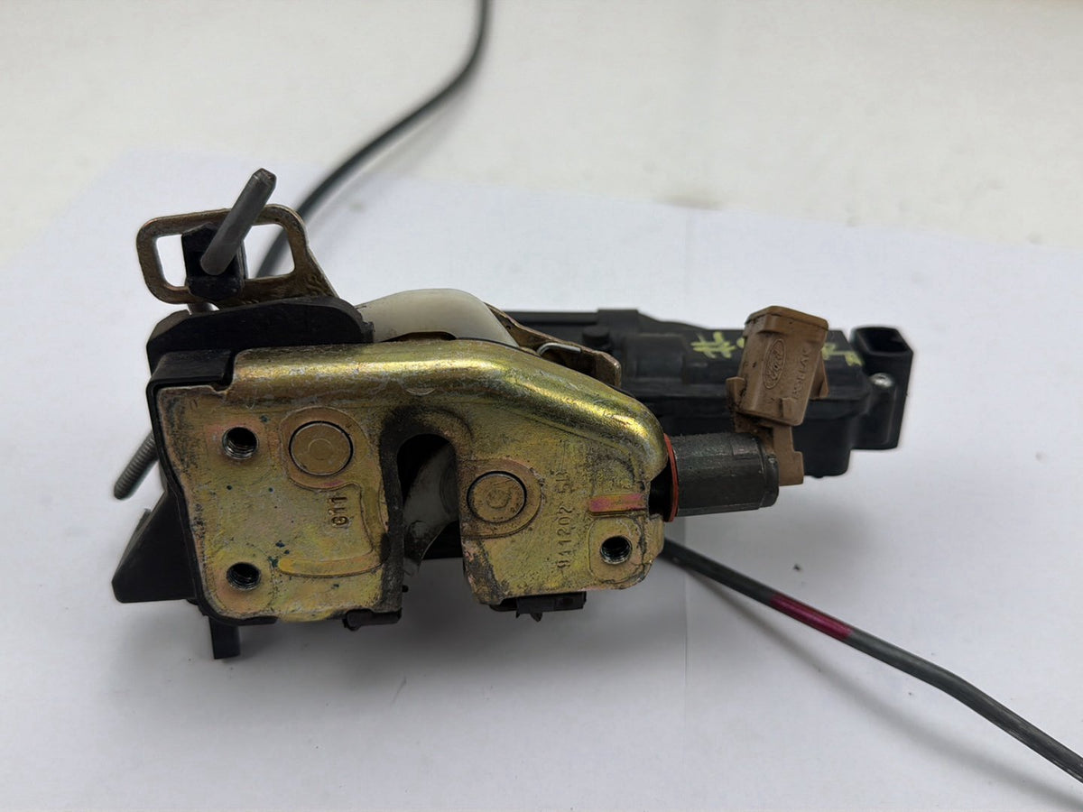 2003-2006 Lincoln Navigator Rear Right Side Power Door Lock Actuator Latch OEM