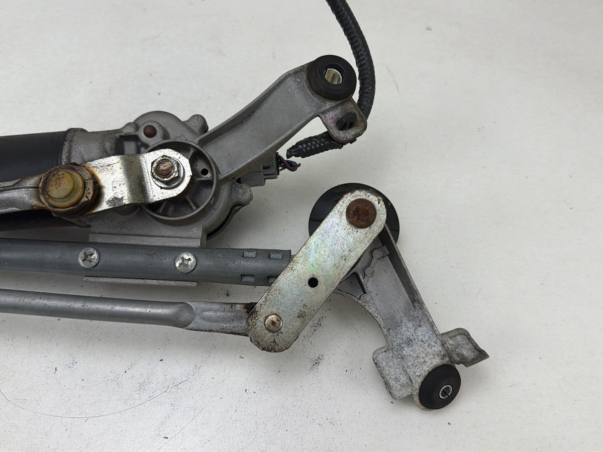 2008-2013 Infiniti G37 Front Windshield Wiper Linkage Transmission w/ Motor OEM