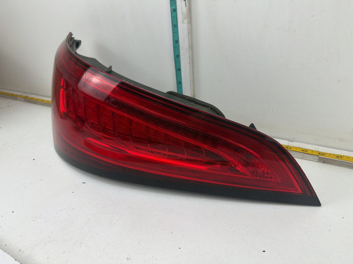 2013-2017 Audi Q5 Rear Left Driver Side LED Tail Light 8R0945093D OEM