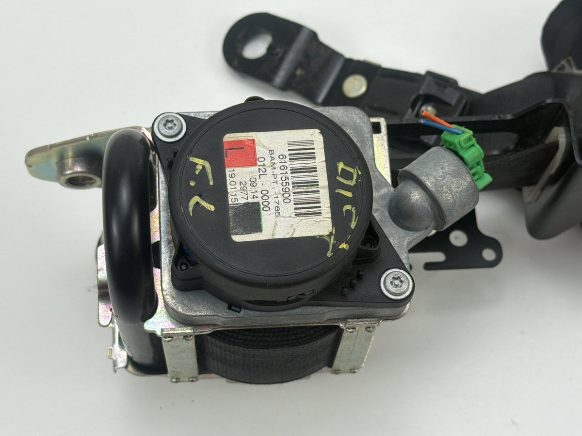 2011-2018 Volvo S60 Front Left Driver Side Seat Belt Retractor Pretensioner OEM