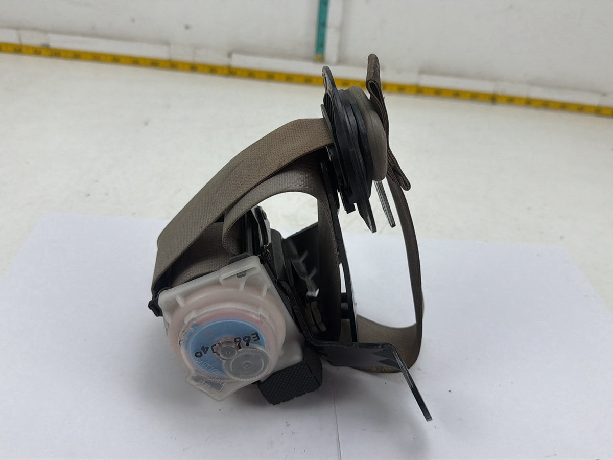 2015-2018 Kia Sedona 3 Row Rear Right Seat Belt & Retractor 89880-A9500 OEM