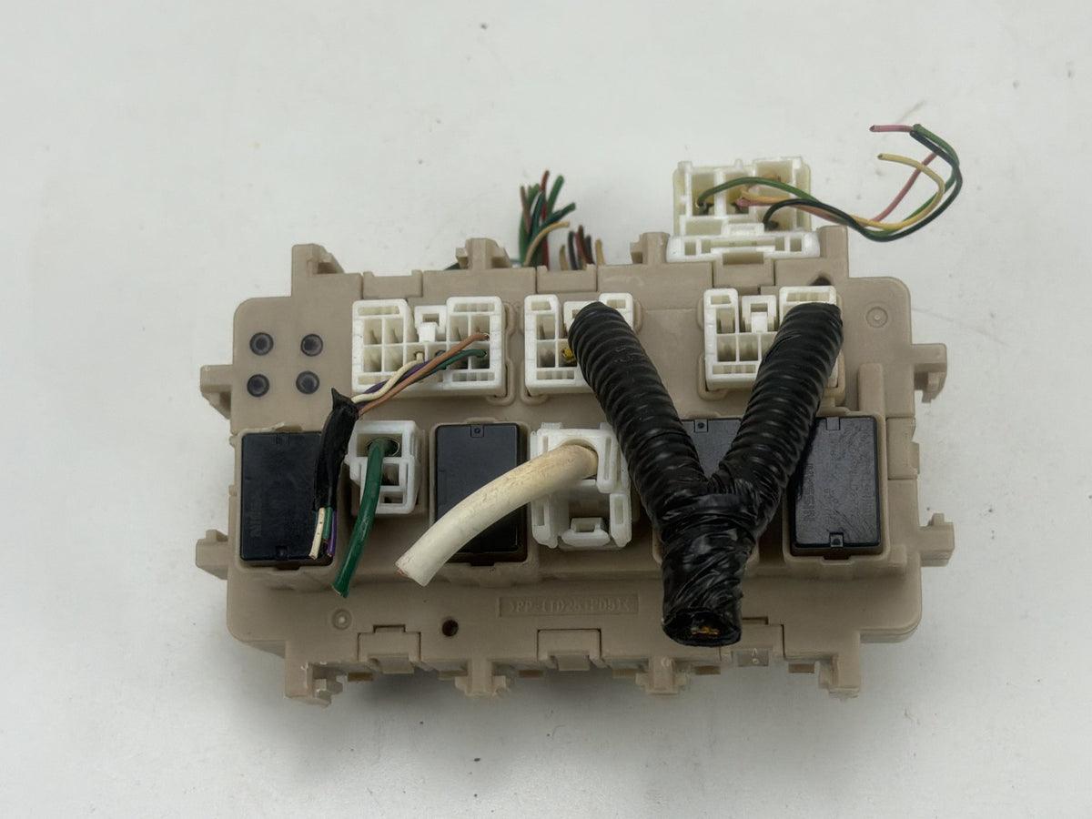 2013-2018 Nissan Altima Cabin Interior Junction Block Fuse Box Panel Module OEM