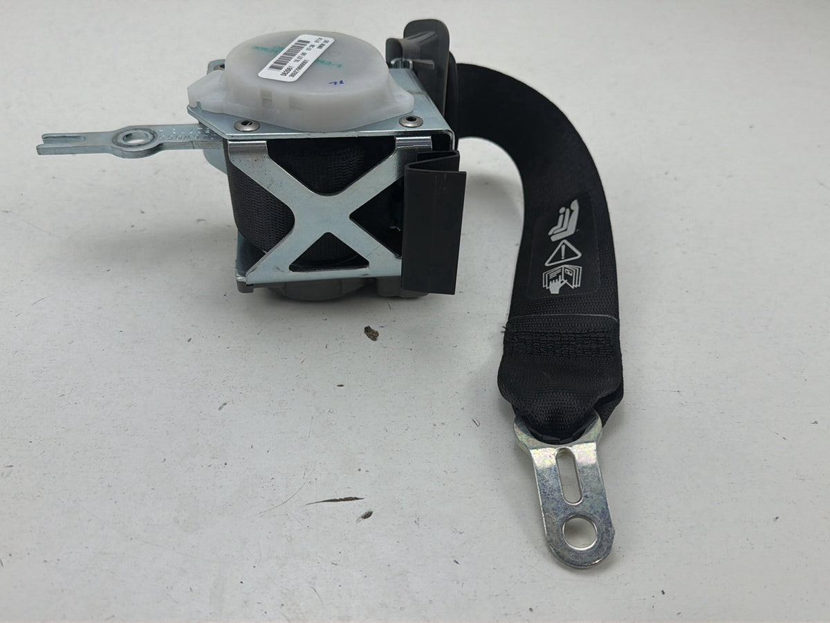2006-2012 BMW 325i 328i Rear Left Seat Belt 305279899001 OEM