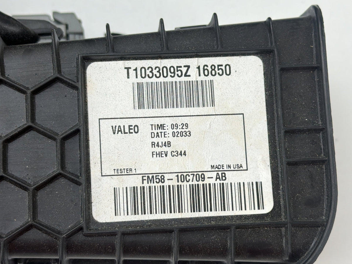 2013-2018 Ford C-Max - Hybrid Battery Cooling Fan Blower FM58-10C709-AB OEM