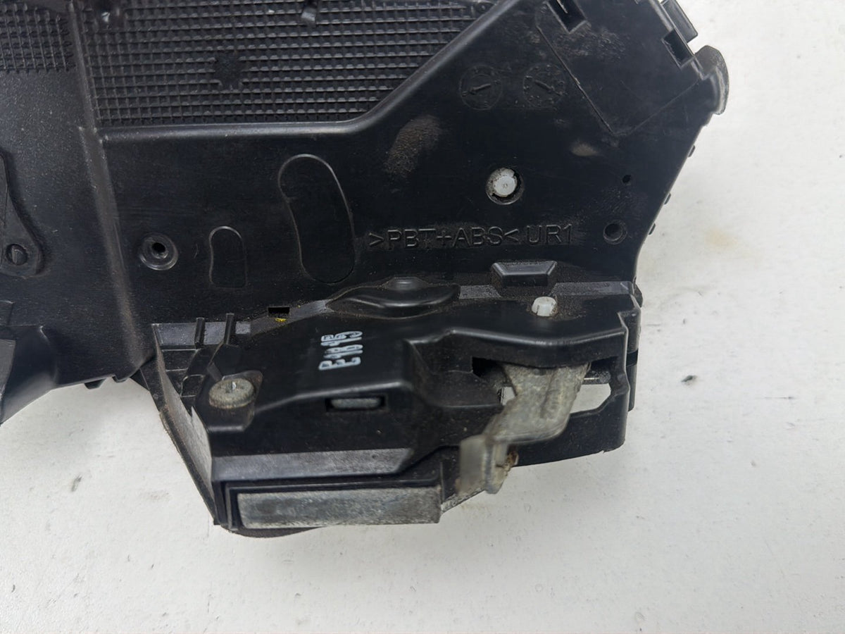 2012-2017 Toyota Camry Right Side Door Lock Latch Actuator Motor A084249 OEM