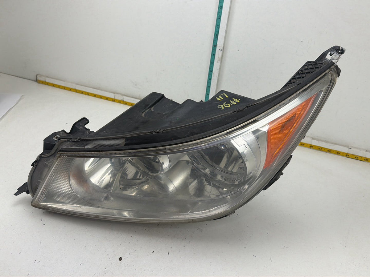 2010-2013 Buick LaCrosse - Front Left Driver Side Headlight 20850553 Assembly