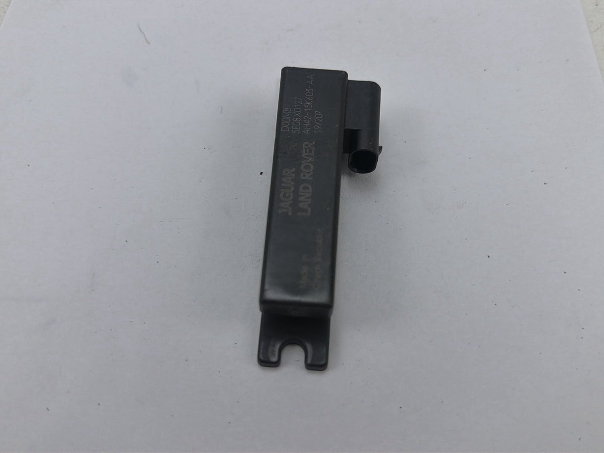 2018-2020 Jaguar F-Pace - Keyless Entry Sensor Antenna Module AH42-15K603-AA OEM