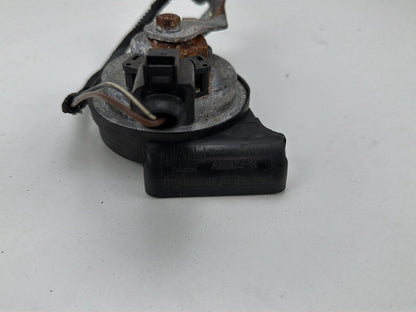 2013-2017 Volkswagen Tiguan Low Note Horn Assembly 5N0951221B OEM