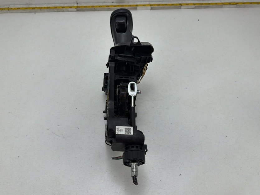 2011-2013 Honda Odyssey Automatic Transmission Gear Shifter Lever OEM