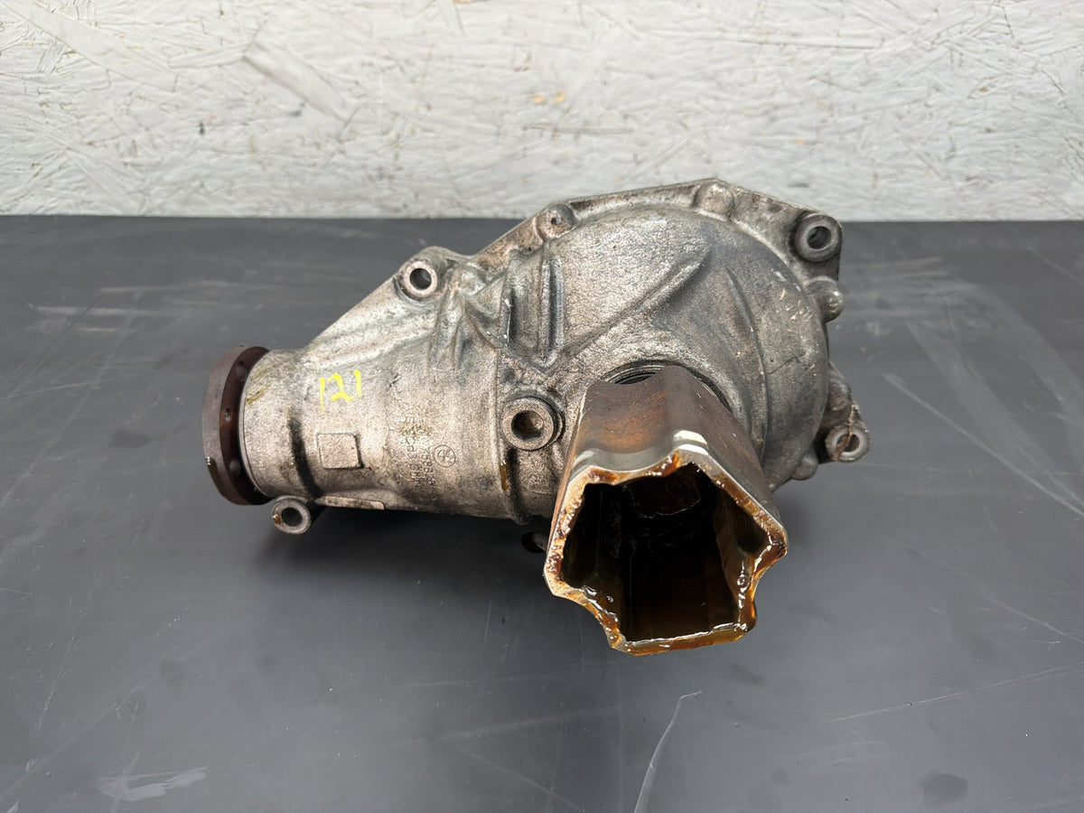 2011-2013 BMW X5 Front Axle Final Drive Differential Carrier OEM