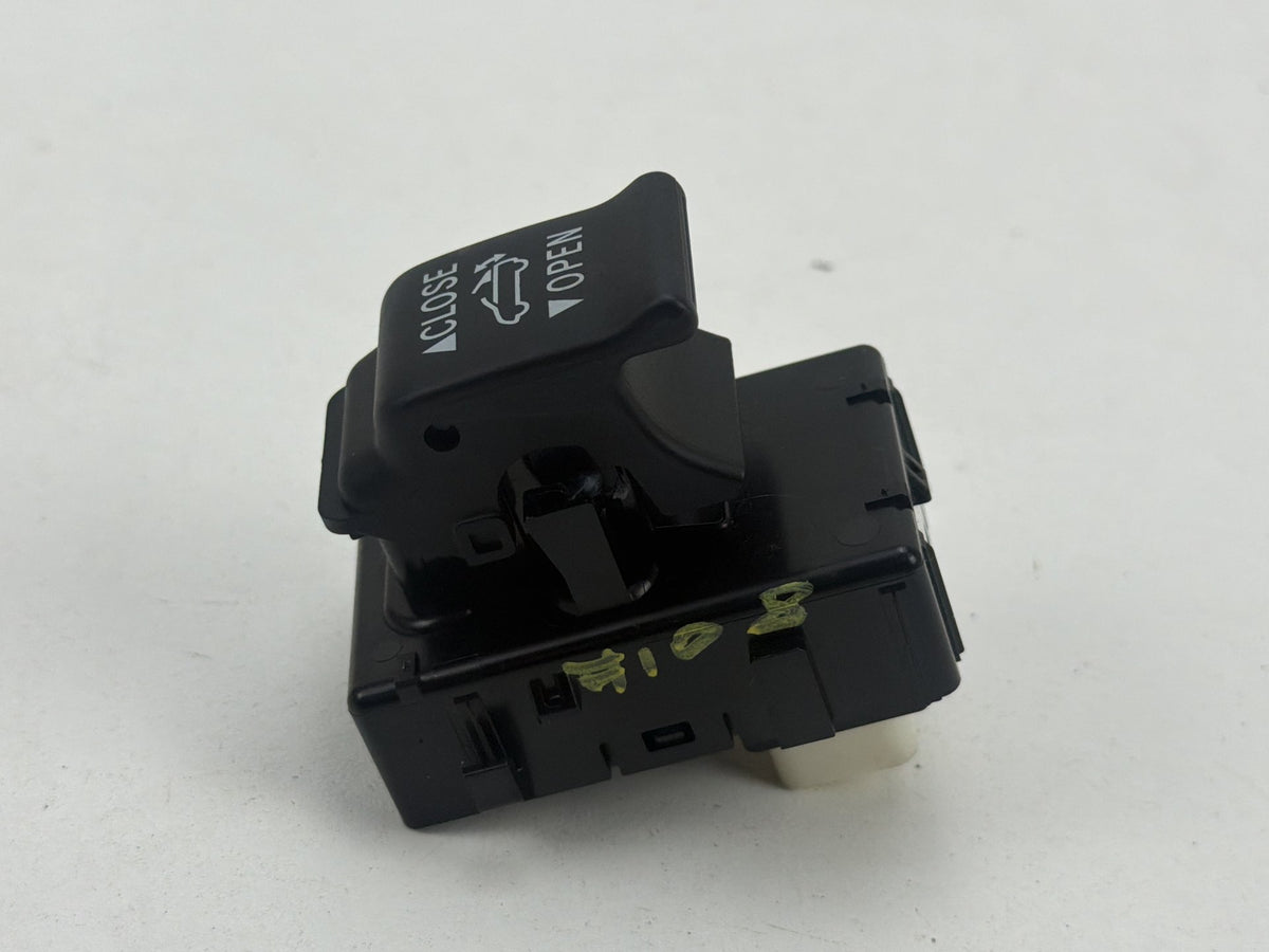 2010-2012 Lexus IS250 E20 - Liftgate Release Switch 8B100 OEM