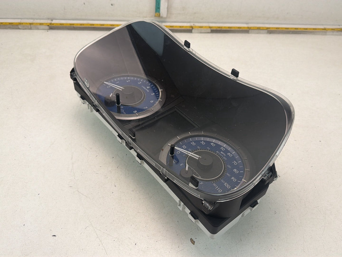 2015-2017 Toyota Sienna Speedometer Instrument Cluster 90K Miles 83800-08670 OEM