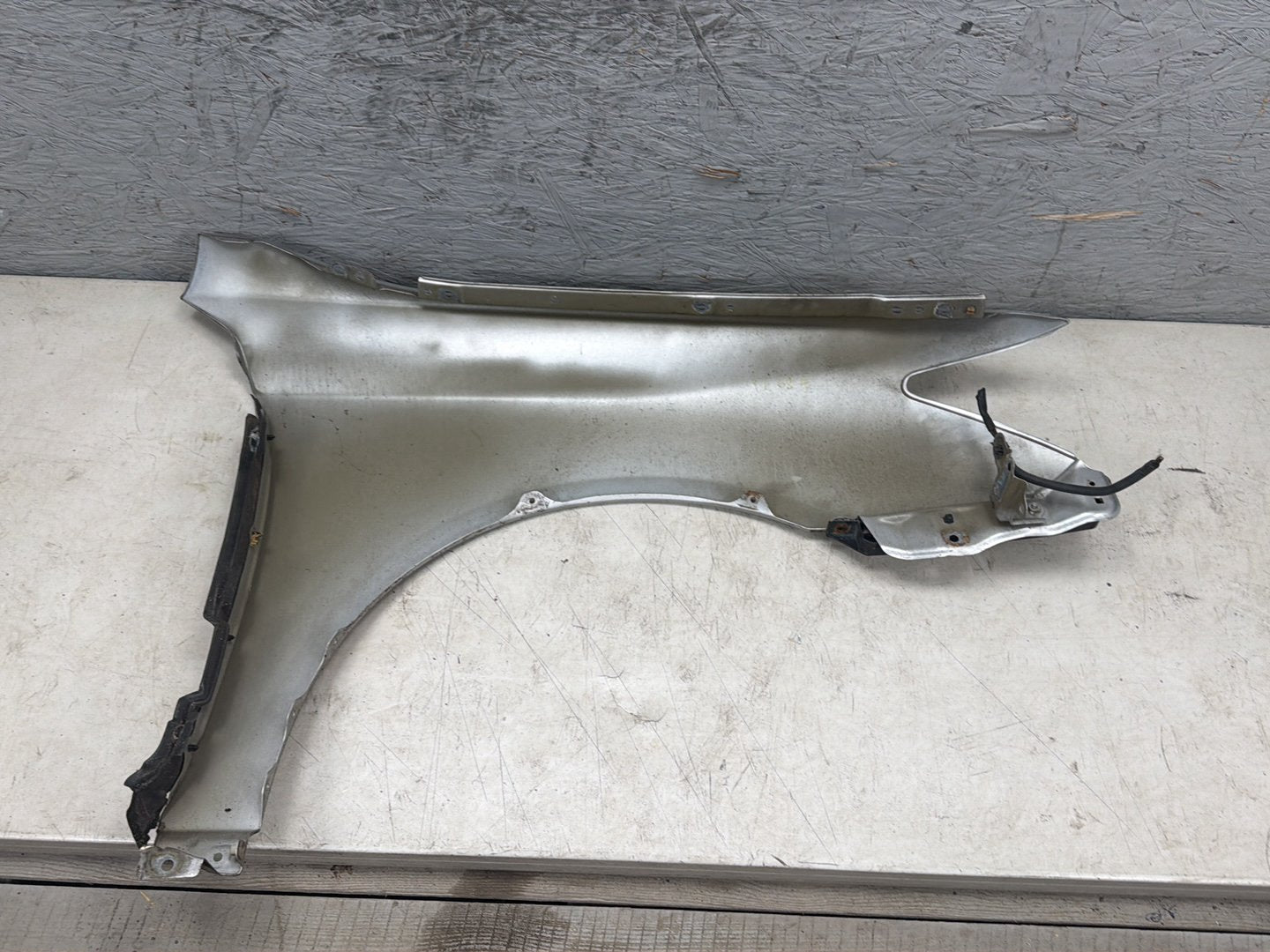 2007-2012 Lexus ES350 Left Front Driver Side Fender Cover Panel OEM