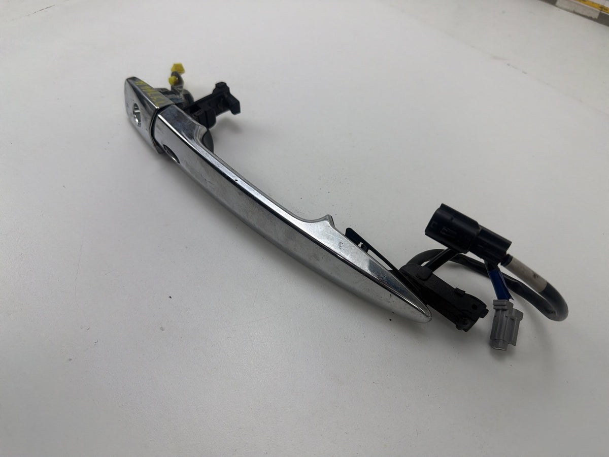 2013-2019 Nissan Sentra Front Left Driver Side Exterior Door Handle OEM