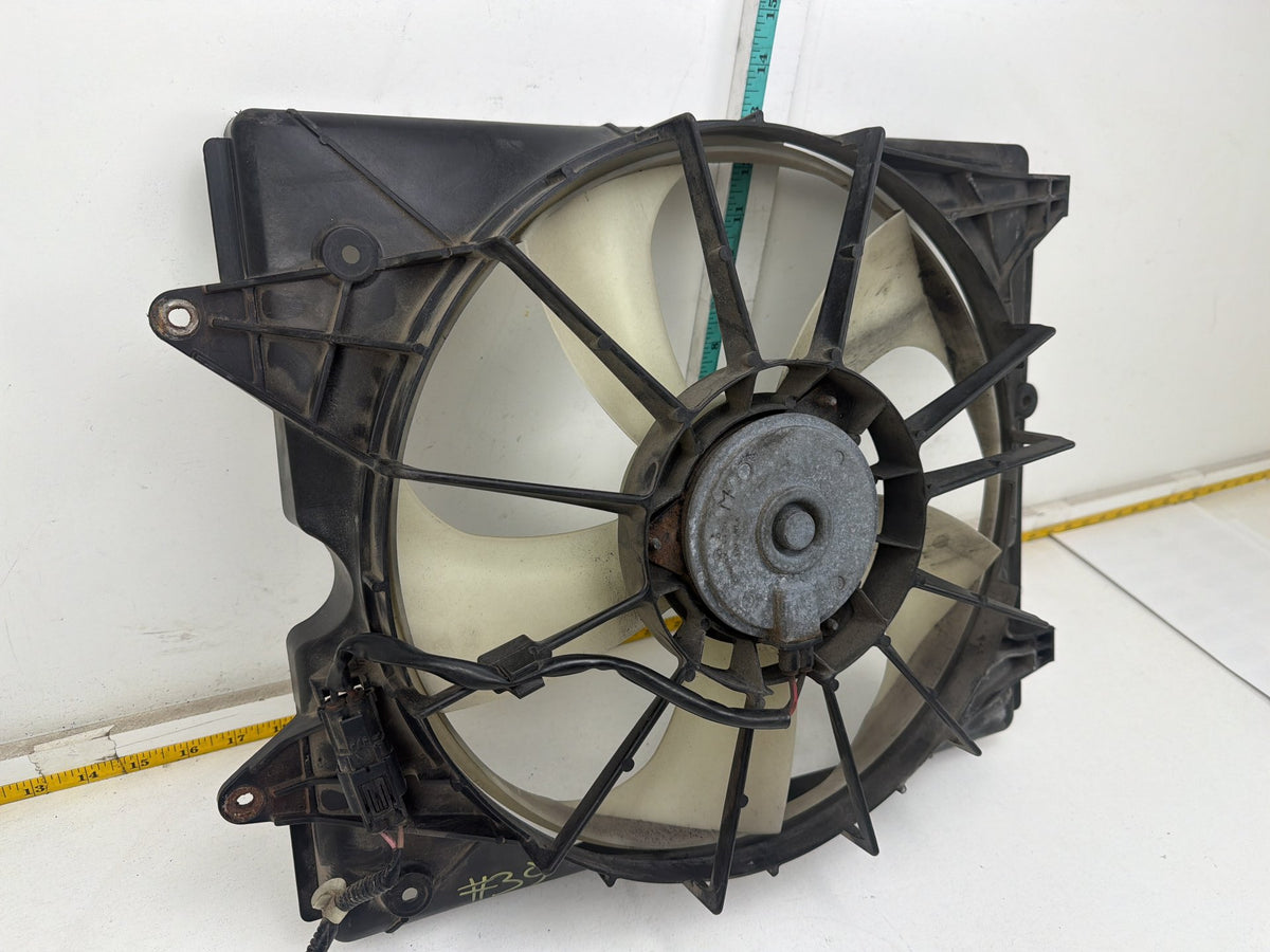 2011-2017 Honda Odyssey Engine Radiator Cooling Fan Motor Assembly OEM