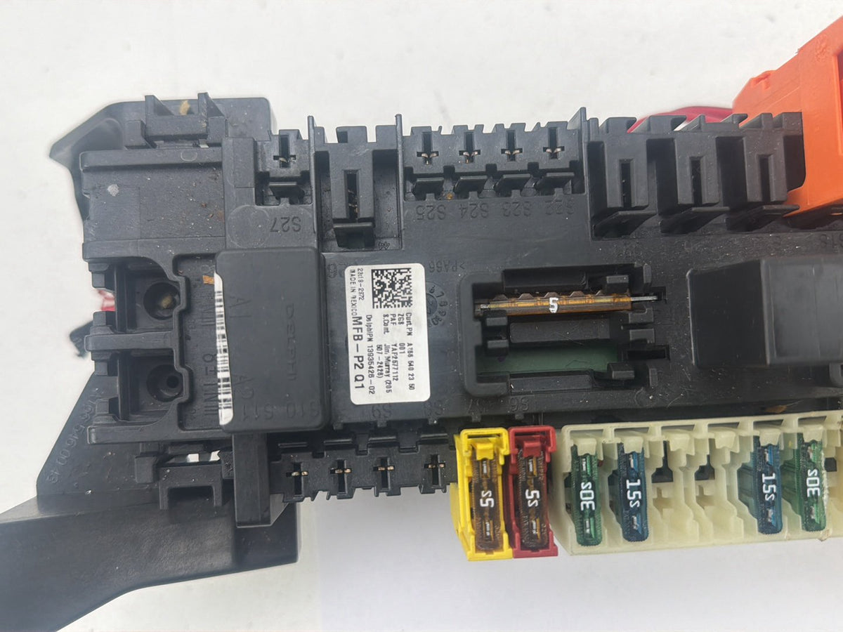 2012-2015 Mercedes-Benz ML550 Fuse Relay Box Junction Block A1665402350 OEM