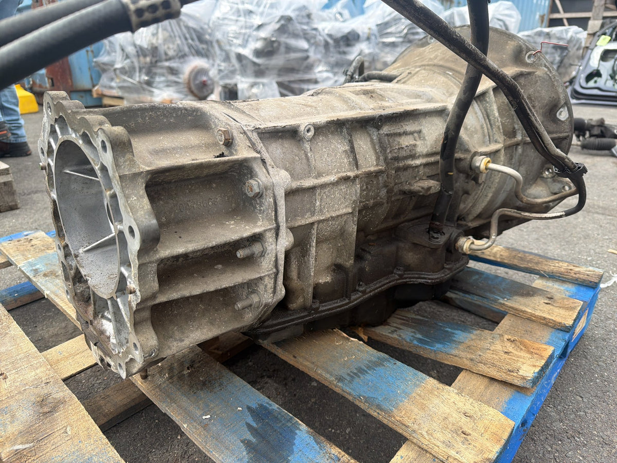 2011-2013 Jeep Grand Cherokee WK 5.7L V8 Automatic Transmission Assembly OEM