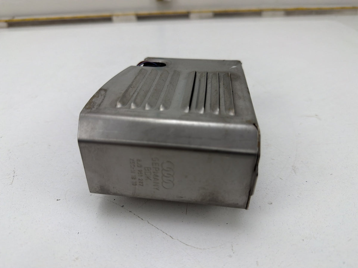 2008-2015 Audi TT Anti Theft Alarm Siren Horn With Bracket 8J0 951 287 OEM