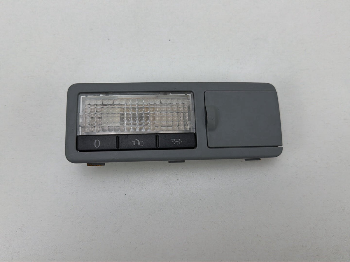 2003-2006 Porsche Cayenne Left Rear Interior Dome Light 7L5947291 OEM