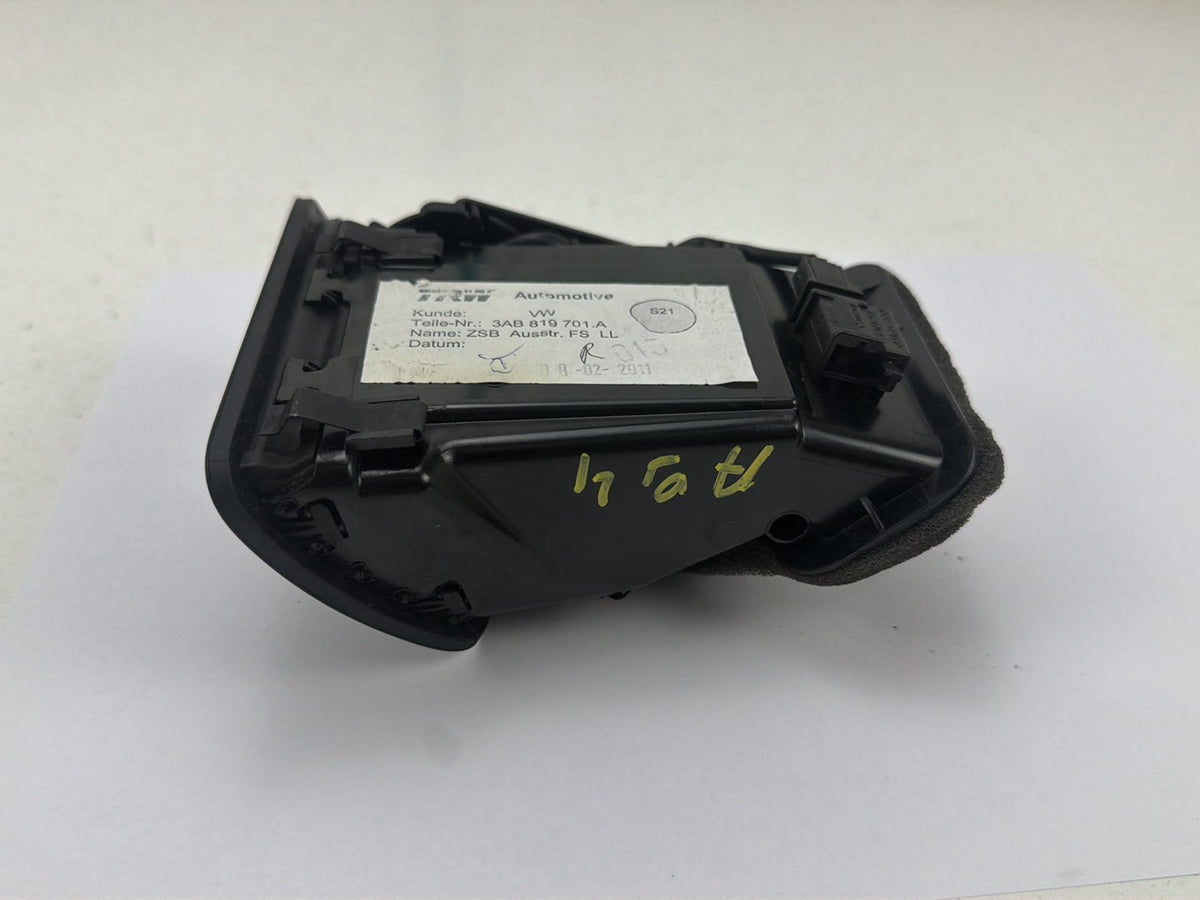 2011-2017 Volkswagen CC - Left Driver Side Dashboard Air Vent 3AB 819 701.A OEM
