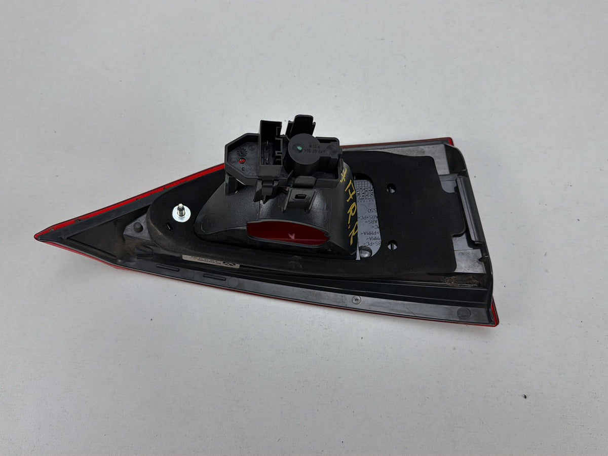 2014 BMW X1 E84 SUV Right Rear Taillight Decklid/Tailgate 03426500 OEM