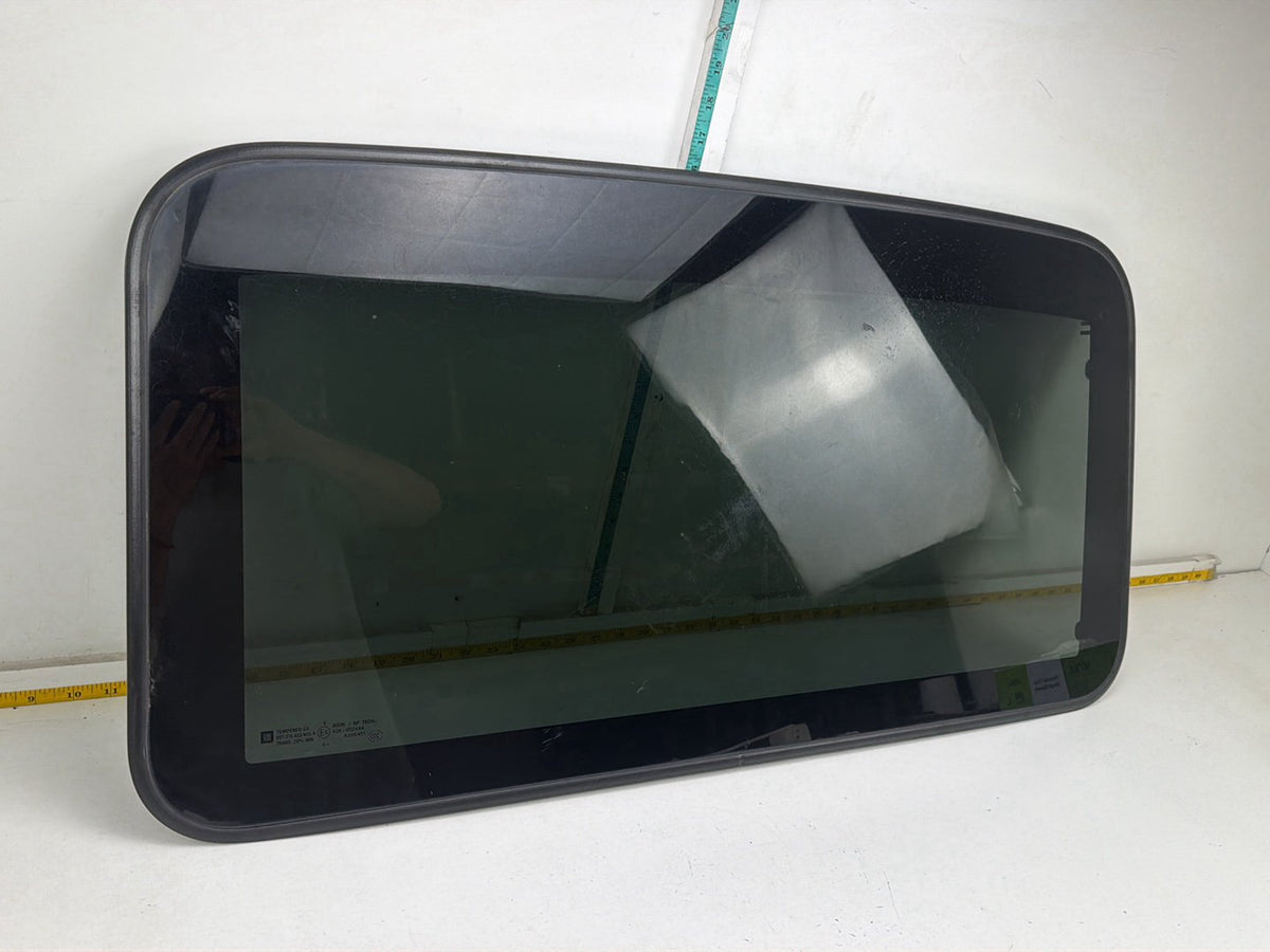 2007-2014 Cadillac Escalade Upper Sunroof Sun Roof Glass 43R-002444 OEM