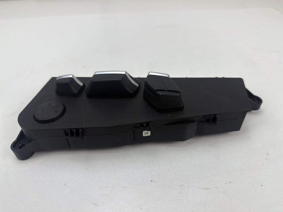 2011-2016 BMW 550i xDrive Front Right Side Power Seat Control Switch OEM