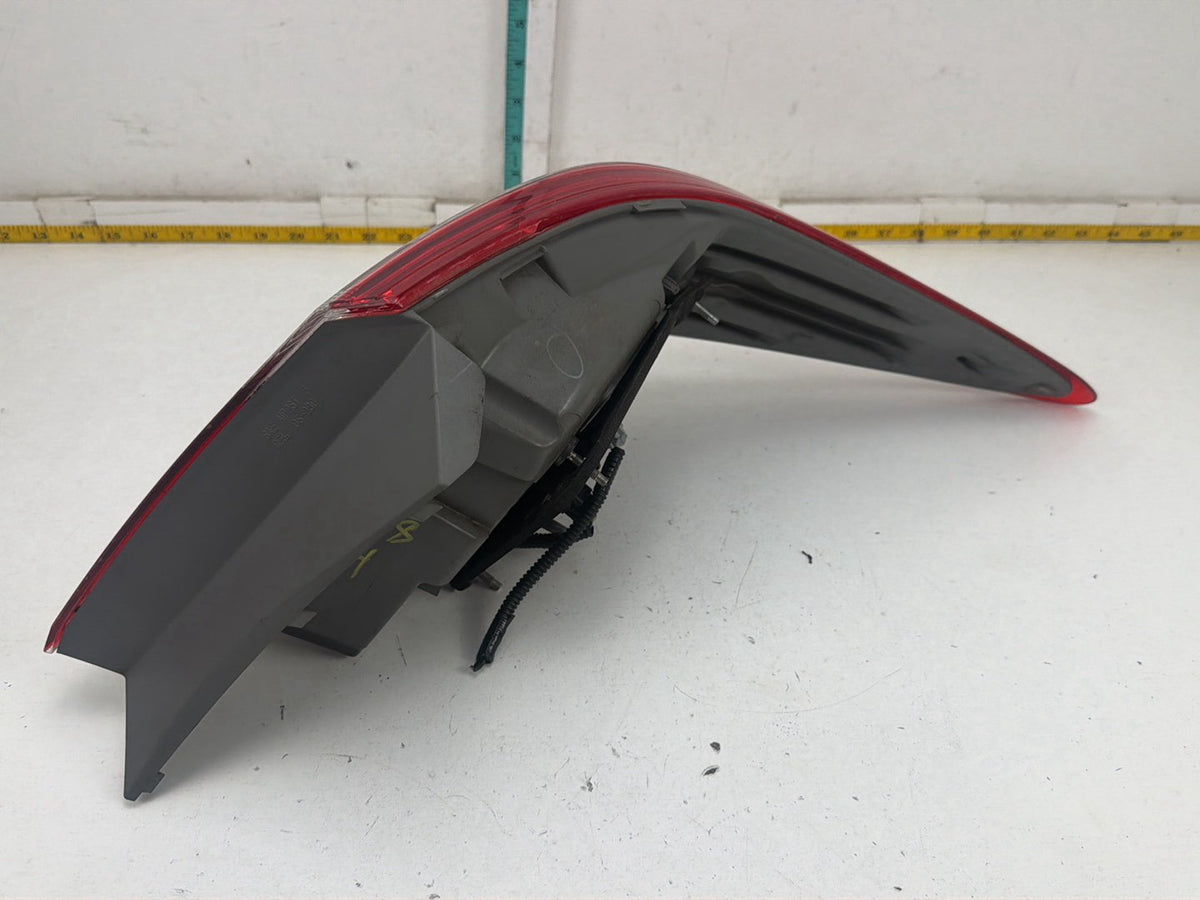 2015-2017 Toyota Camry Rear Left Driver Side Outer Tail Light 81550-06640 OEM
