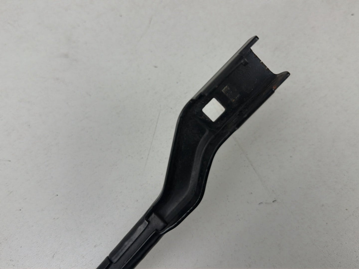 2014-2017 Maserati Ghibli Front Left & Right Side Windshield Wiper Arm Pair OEM