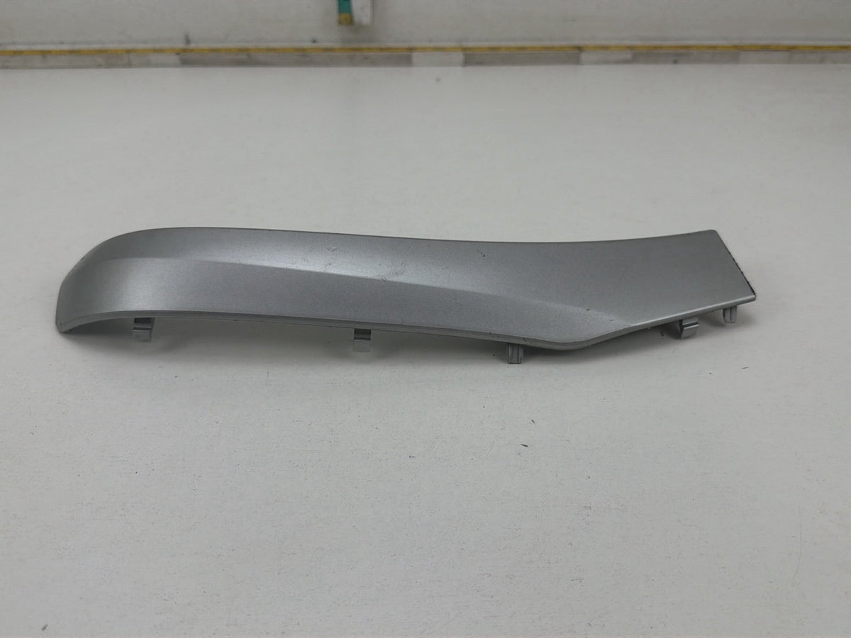 2010-2015 Toyota Prius W30- Front RH Door Pull Handle Trim Cover 74612-47010 OEM