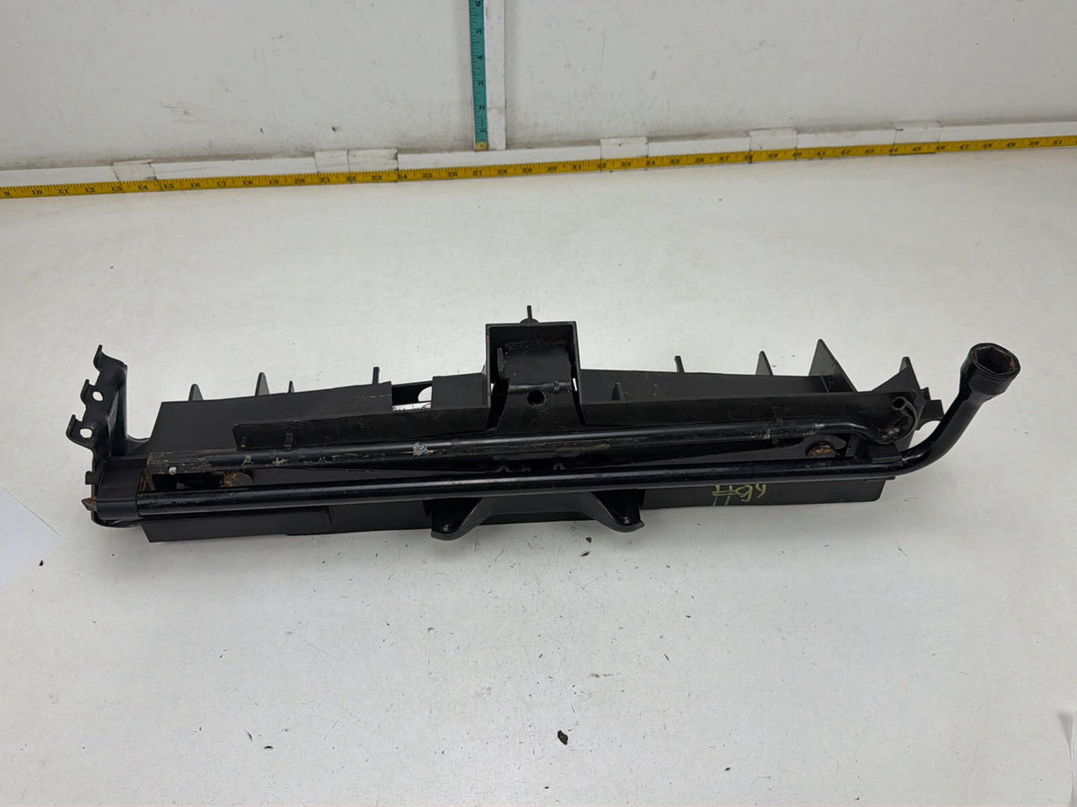 2003-2006 Lincoln Navigator Spare Tire Jack/Tool Kit Wrench 2L1A-17B043-AG OEM