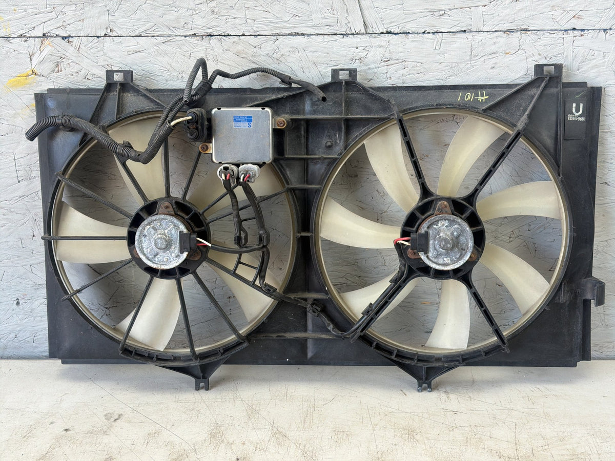 2007-2011 Lexus ES350 Dual Radiator Cooling Fan Shroud Assembly Motor OEM