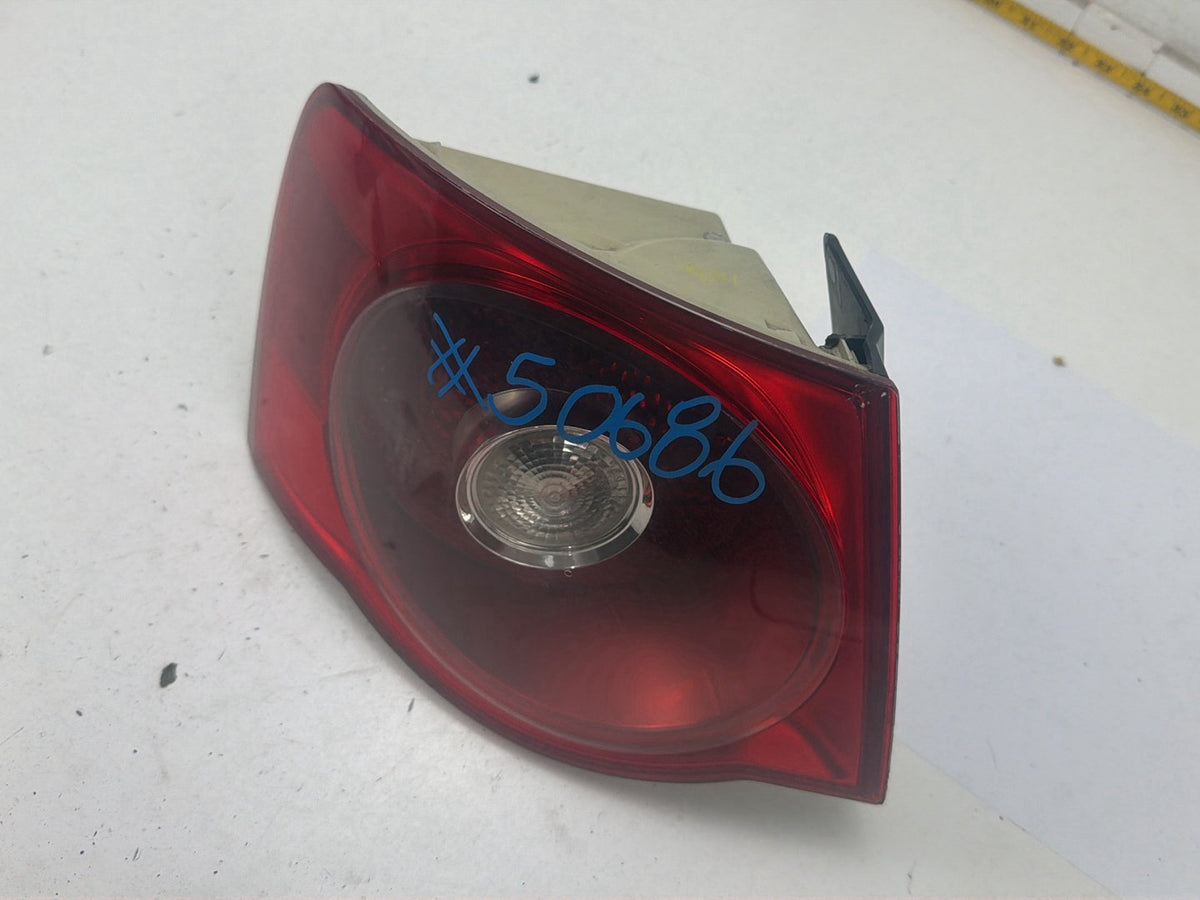 2008-2010 Volkswagen Jetta Rear Left Driver Side Tail Light 1K5945095J OEM