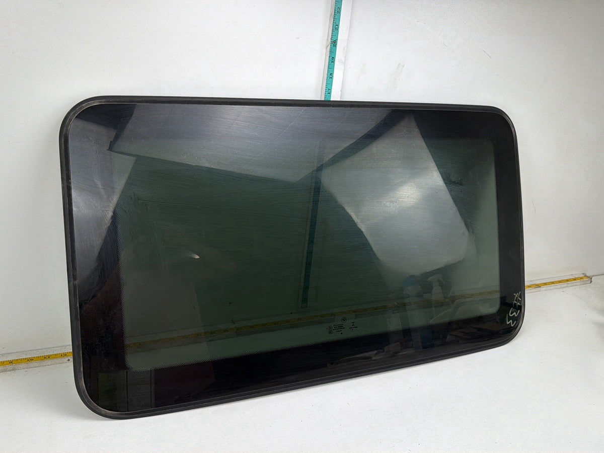 2014-2016 BMW 228i F22 Roof Sunroof Glass 43R-001604 OEM