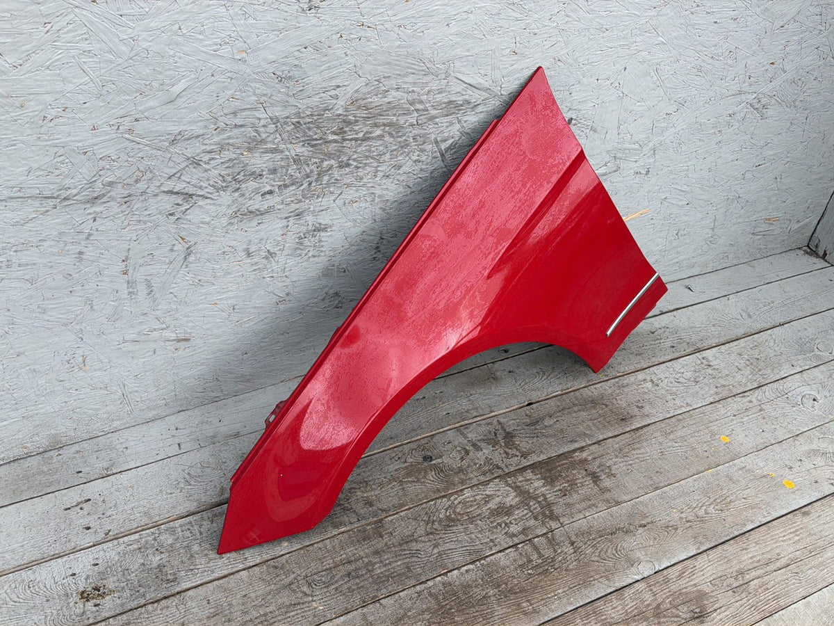 2010-2013 Mercedes-Benz E350 E-Class Front Left Driver Side Fender OEM