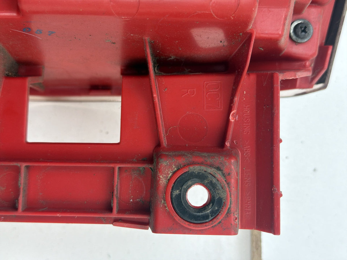 2011-2014 Infiniti QX56 Rear Right Passenger Side Tail Light Lamp OEM