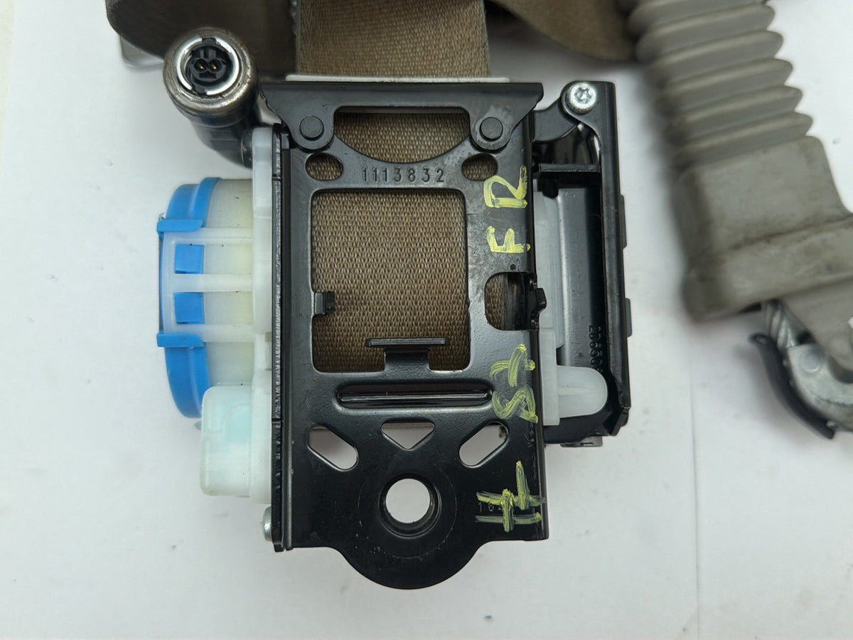 2015-2018 Kia Sedona Front Right Passenger Side Seat Belt Retractor OEM