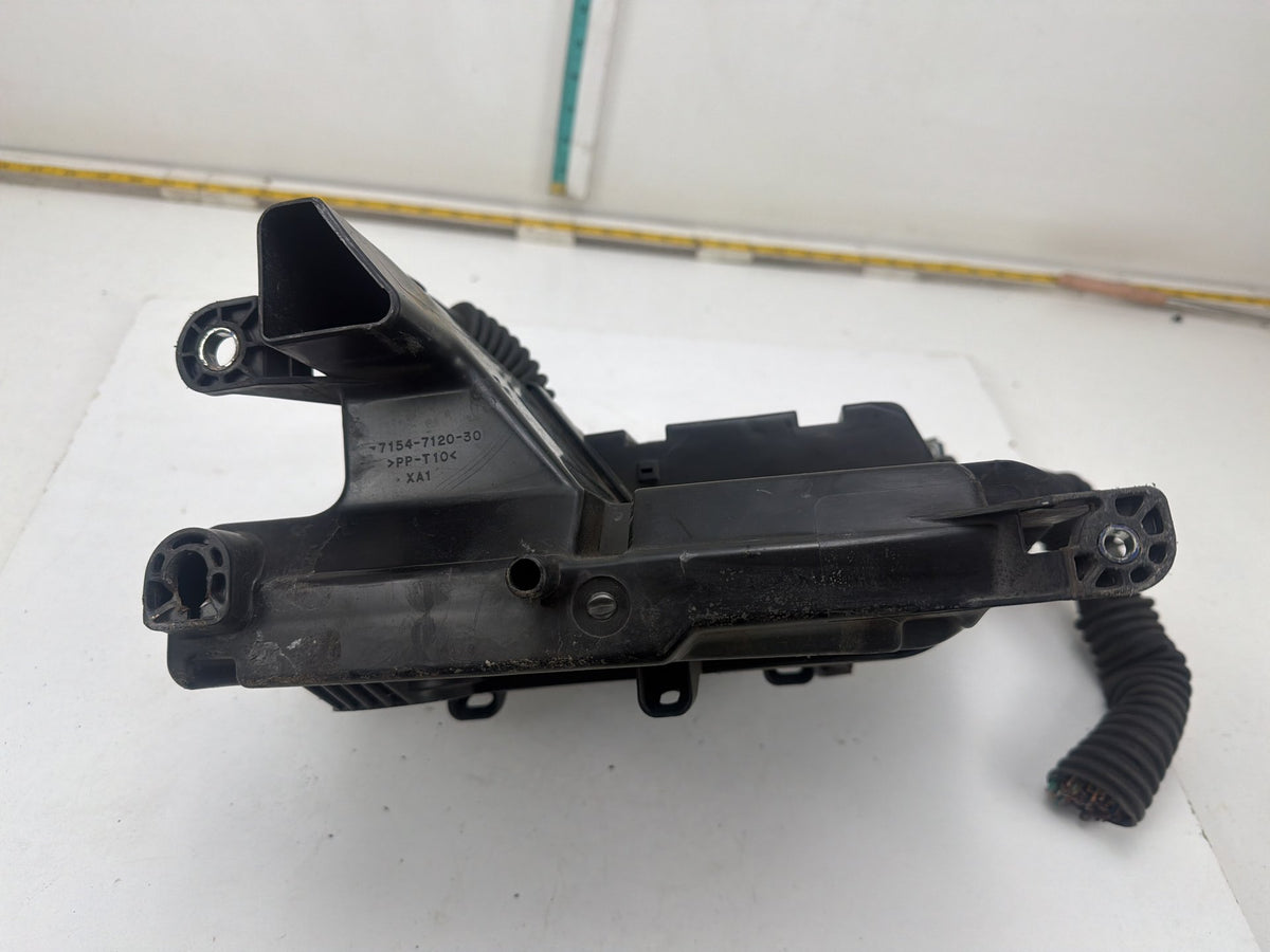 2006-2015 Lexus IS250 Engine Control Module Unit ECU Fuse Cover Housing Box OEM
