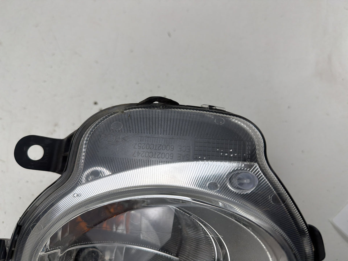 2012-2017 Fiat 500 Front Left Driver Side Bumper Turn Signal Parking Light OEM