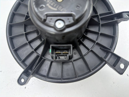 2014-2017 Maserati Ghibli Heater Blower Motor Fan 0701132570 OEM