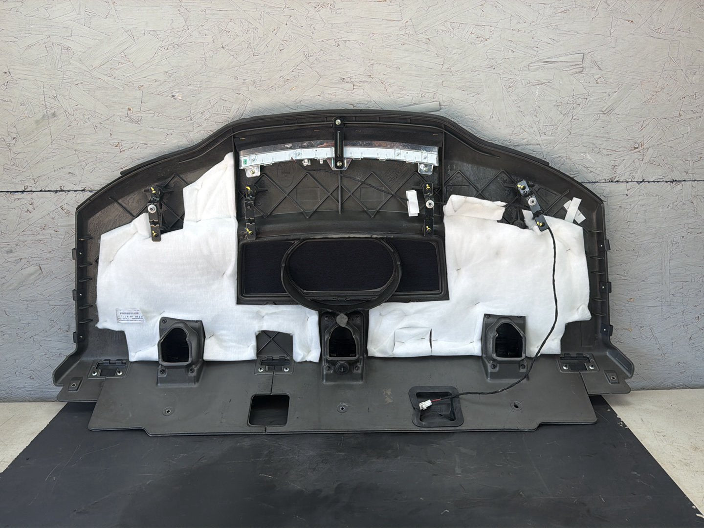 2014-2017 Maserati Ghibli M157 Rear Deck Parcel Shelf Trim Cover Panel OEM