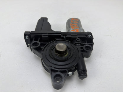 2014-2016 Kia Cadenza Right Front Door Window Motor 82460-3R020 OEM