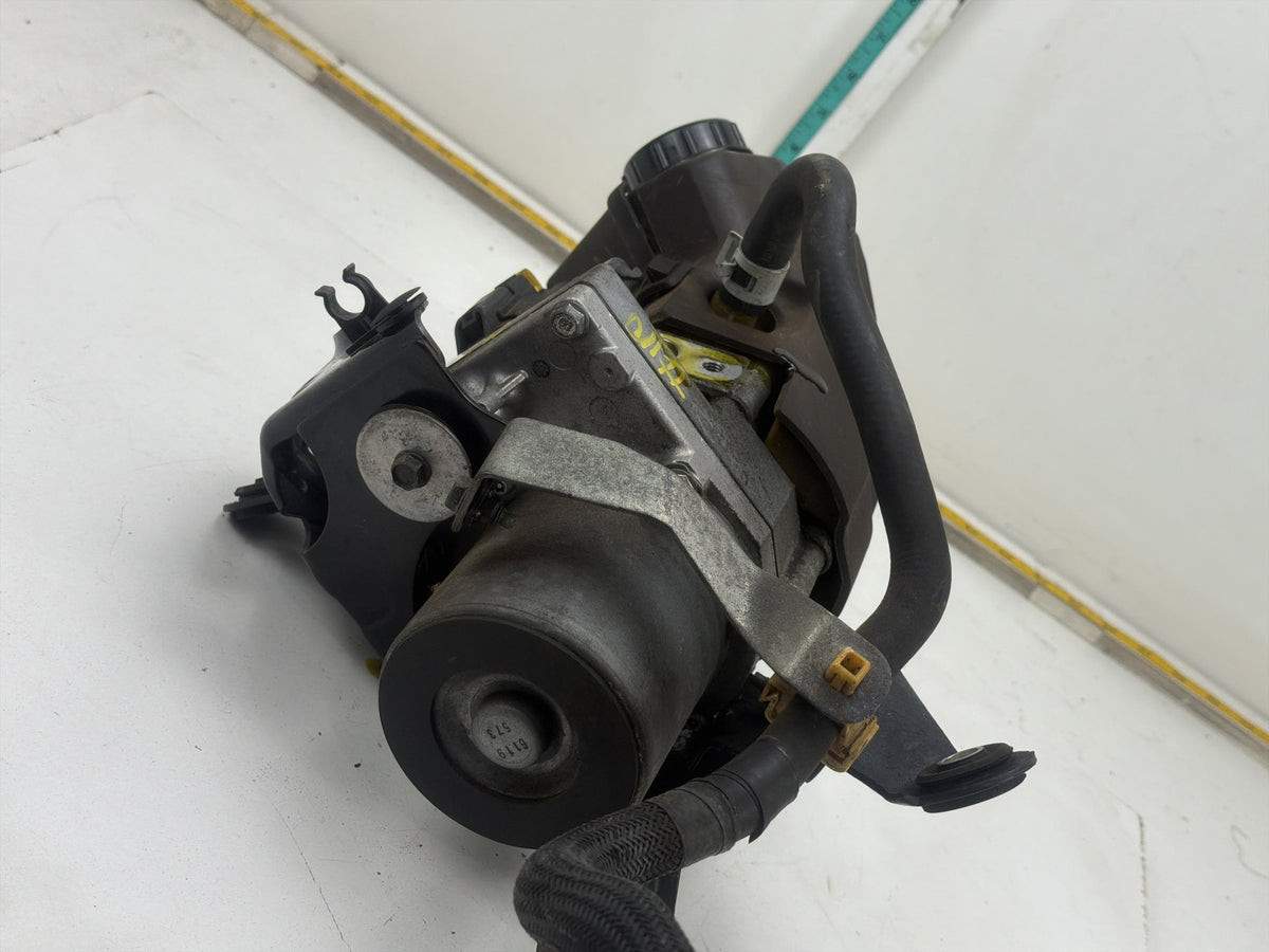 2013-2018 Nissan Altima Electric Power Steering Pump Motor Assembly OEM