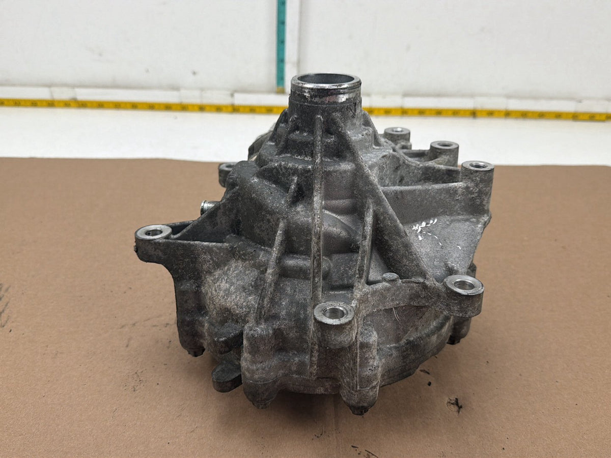2014-2017 Maserati Ghibli Front Differential Carrier Axle 06700326720 OEM
