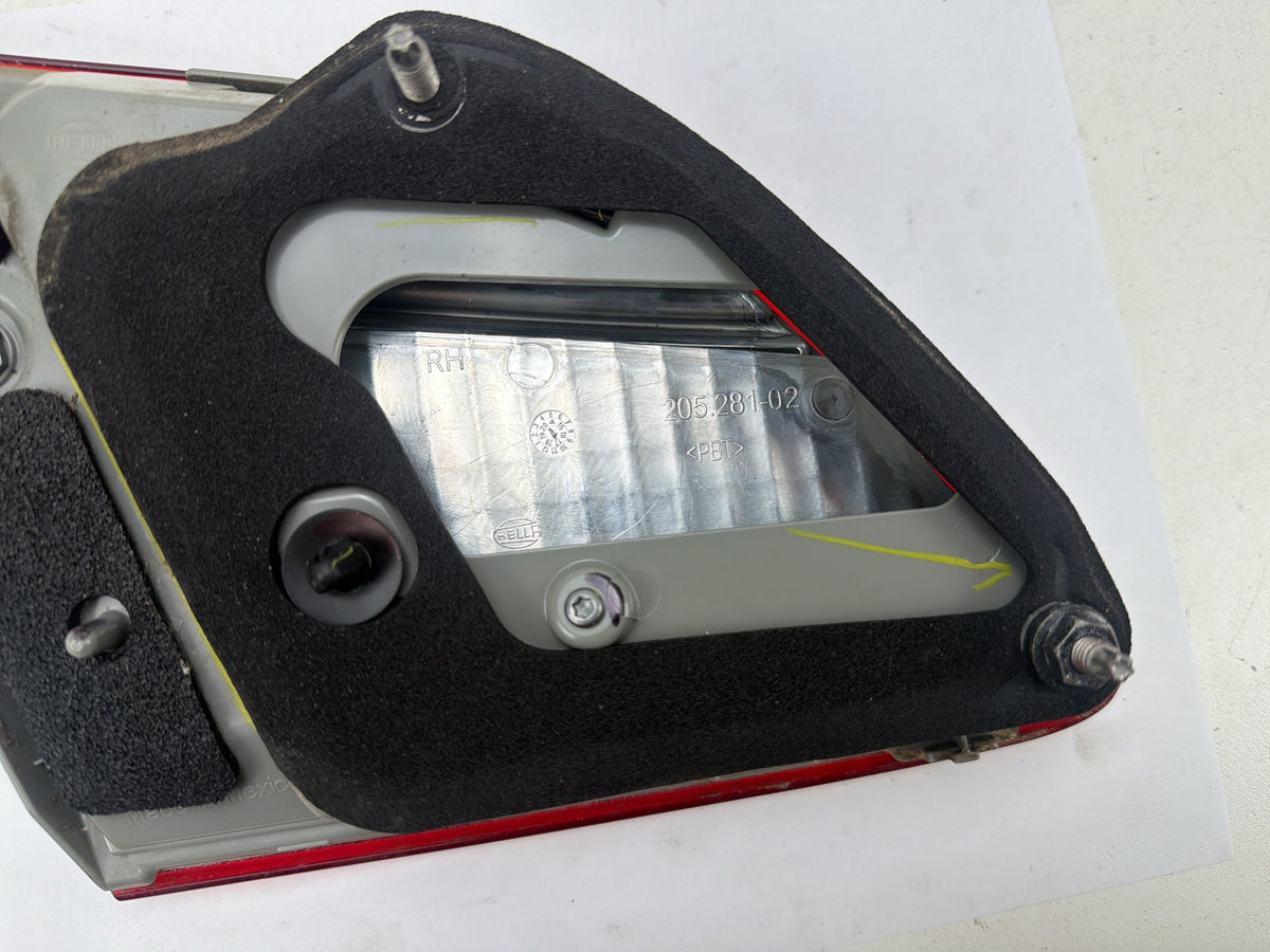 2014-2019 Nissan Sentra Rear Right Passenger Side Trunk Taillight 205.281.02 OEM